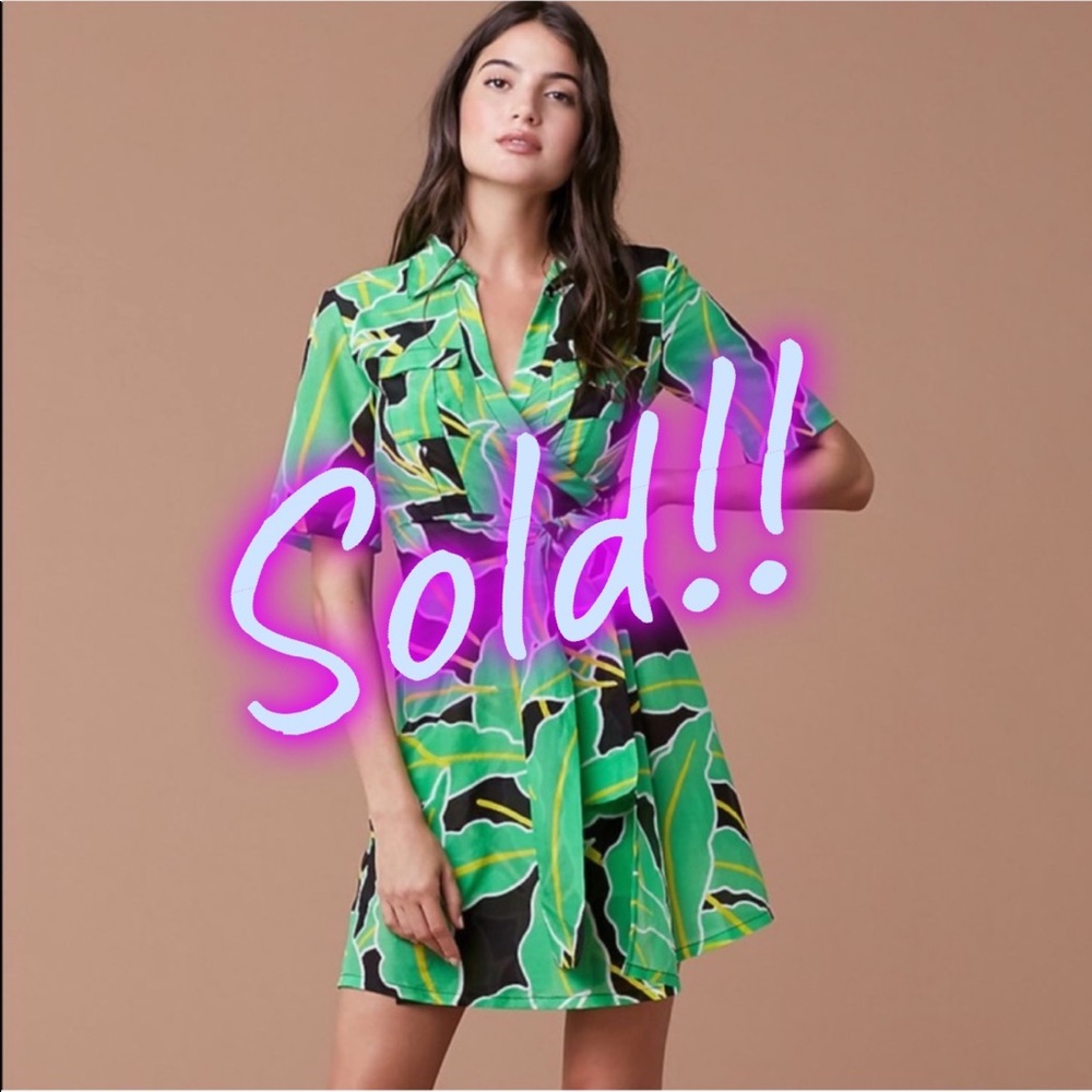 Diane Von Furstenberg wrap dress - Picture 1 of 13